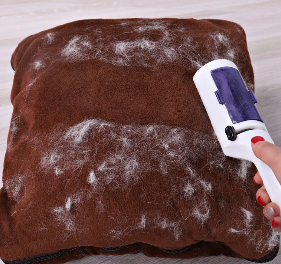 Reusable Pet Hair Remover Brush – For Furniture, Carpets & Clothing