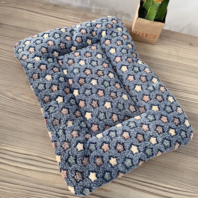 Winter Pet Warm Sleeping Pad – Thick Double-Sided Cushion in Multiple Sizes & Designs
